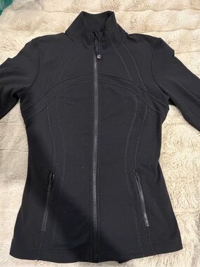 Authentic lululemon Define Jacket Black Size 6 – Excellent Condition